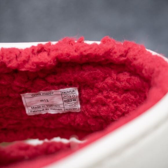 CROCS CLASSIC COZZZY SWEATER SANDAL Holiday Fall Slide Men's Size 13 EUC - Picture 5 of 6